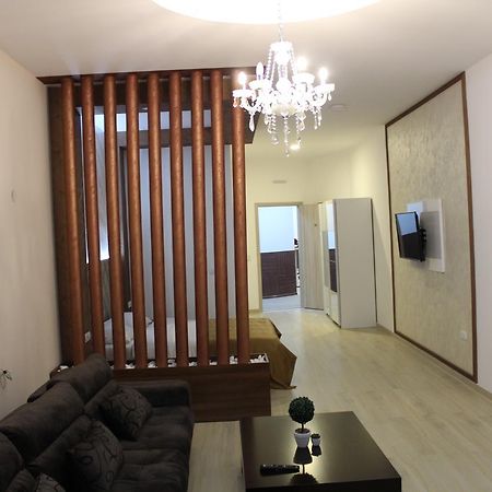 Ideal City Tutin Екстер'єр фото