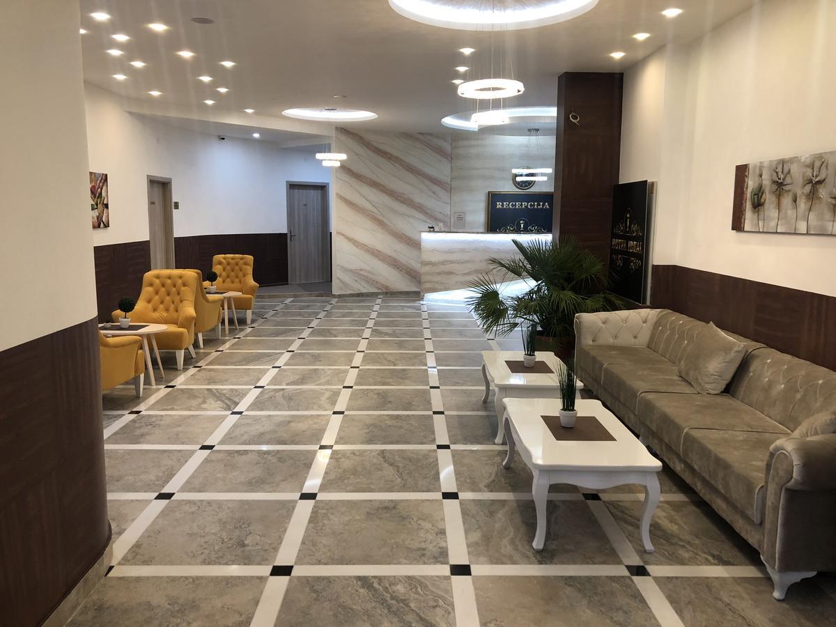 Ideal City Tutin Екстер'єр фото