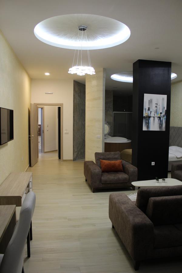 Ideal City Tutin Екстер'єр фото