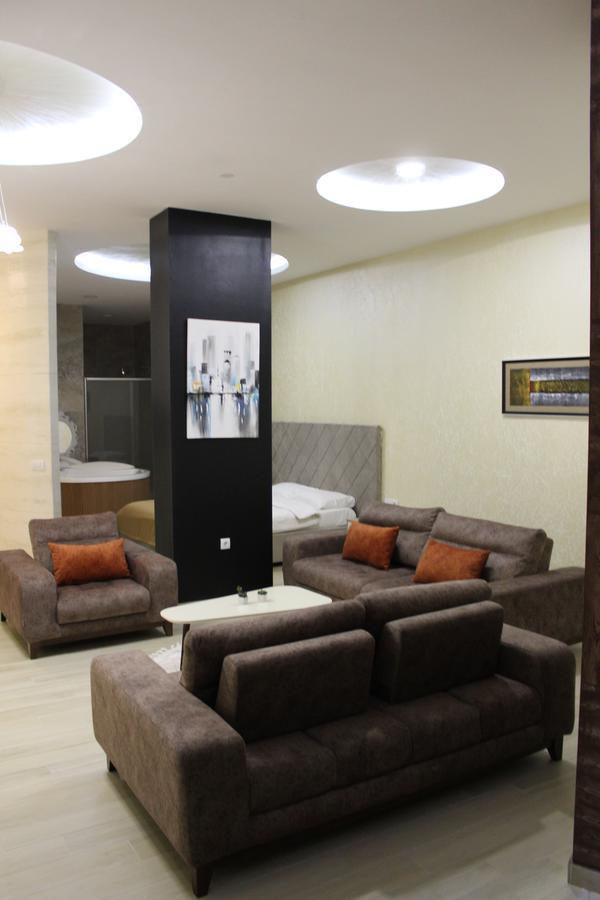 Ideal City Tutin Екстер'єр фото
